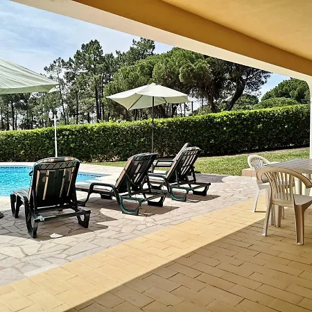 Villa Azaleas